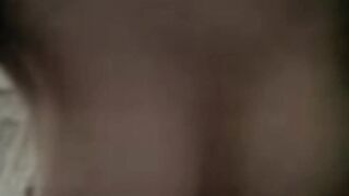 المموي نجلاء الحيحانه قعده علي زبر عشيقها الهايج عماله  سكس مصري تفرك بكسها الشرقان اللبوه غرقتوا لبن من كسها الممحون