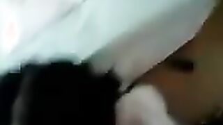 القحبه السوريا الممحونه قعد علي نزله مص و لحس في سكس مصري  زبر جوز امها  الهايج طير لبن زبر في وش المموس غرقها