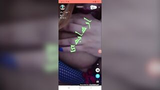 اوسخ كلام سكس و شرمطه ممكن تسمعوا في حياتك مع المموس شهد العالقه سكس مصري  لبوة ابلكيشن تانجو لايف المموس عماله تعصر في بزازها