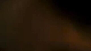 شرموطه مصريه كبيره في السن راحت ل عشيقها عيل من دور عيالها سكس مصري  يفشخ كسها و يمتعها نيك المموس بتقولوا ااح زبرك جامد