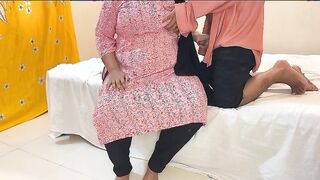 اللبوه المربربه الممحونه دخلت تصحي جوزها و عماله تلعبلوا في  سكس مصري زبر وهو نايم عشان يقوم يفشخ كسها الهايج و يمتعها نيك