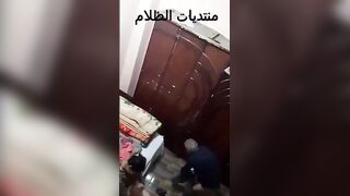المموس بعتها القواد تريح زبر راجل كبير قد ابوها ا سكس مصري لعرص غفل ابوها وصور وهو ماسك المموس فاشخ كسها الهايج