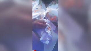 الشرموطه ندي السودانيه بعت فيديو ل حبيبها الهايج وهي  سكس مصري عماله تعصر في بزازها الكبيره و تبعبص في كسها الشرقان