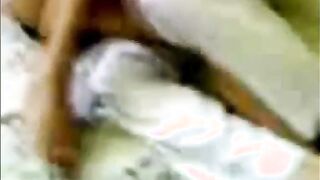 الشرموطه ناديه راحت ل صاحبها شقتوا لاقيت معا واحد تاني عايز ينكها سكس مصري  و يفشخ كسها الممحون واحد نايم معاها والتاني بيصورها