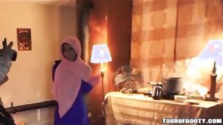 امن الجيش الاسرائيلي  احتل بيت في بنت عربيه جامده نيك  سكس مصري عملوا عليها حفلة نيك جماعي و فشخوها نيك عنيف في كسها