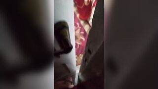 العرص غفل المموس الهايجه و صورها وهي قعده علي الس سكس مصري رير عماله تفرك و تدعك في كسها الشرقان فشخ المموس نيك