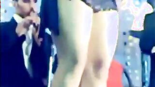 فرح مصري جمعيه الشراميط الممحونين بيرقصوا بالاندر و ا سكس مصري لبرا و اكساسهم و اطيازهم كله باينه حصري موقع انا مزه