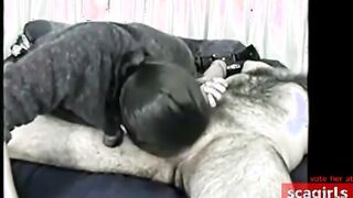 احلا واجمل  مص و لحس ازبار ممكن تشوفوا في حياتك الشرموطه فض سكس مصري لت تمص و تلحس في زبر الفحل لحد ما نزل لبنوا في بوقها